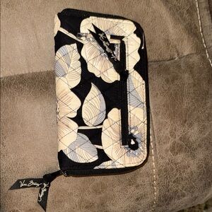 Vera Bradley Black and Cream Quilted Wallet